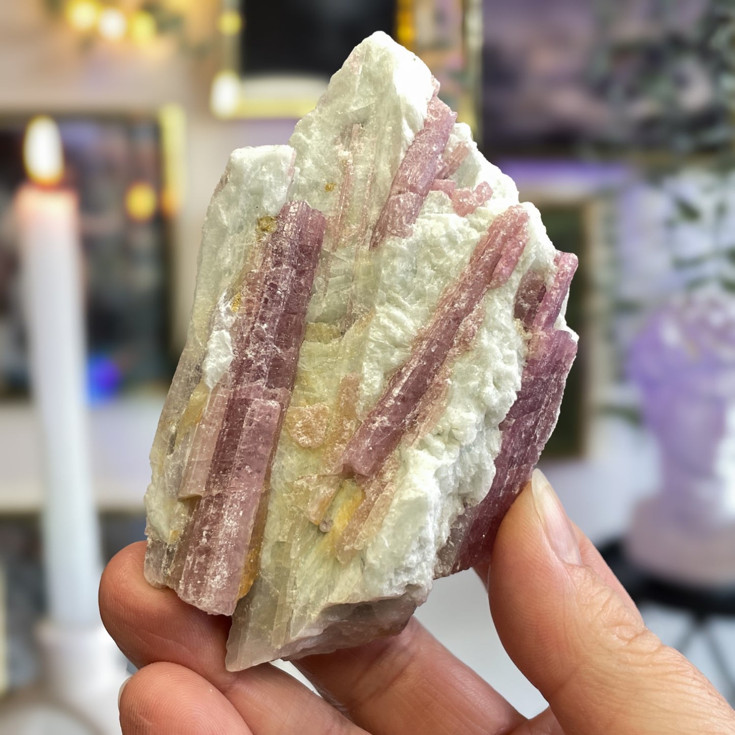 Rubelit - roza turmalin