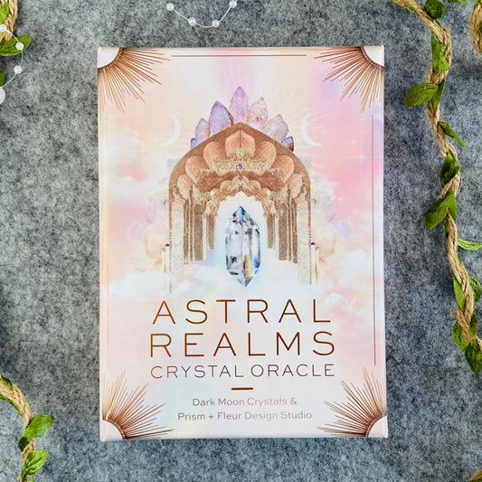 Astral Realms: Crystal Oracle - orakeljske karte (Sara Lindberg)